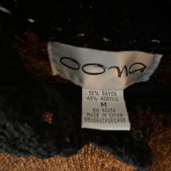 Sweater - Picture 3 of 3